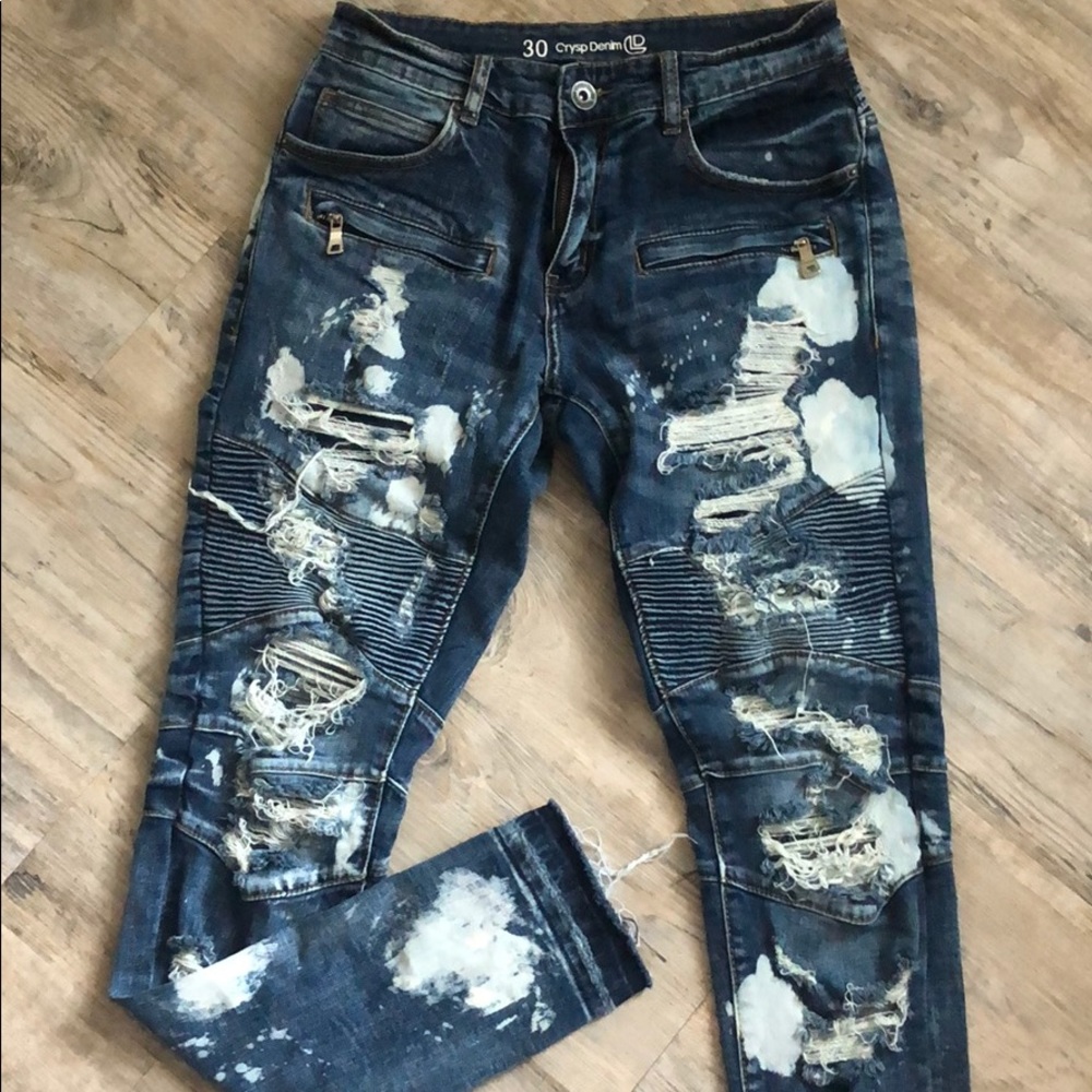 Buckle jeans